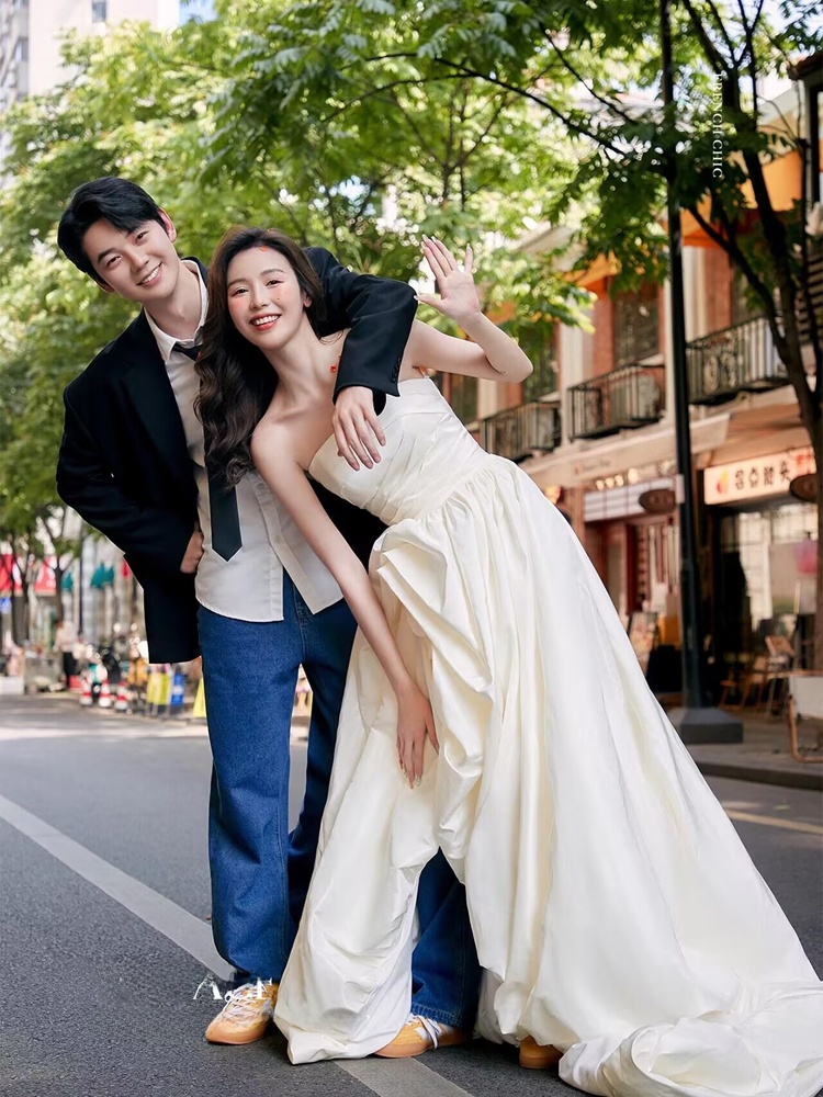 Street Fashion Korean - Fashionable Korean Style Denim Street Snap